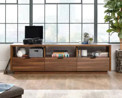 Teknik Hampstead TV Stand / Credenza